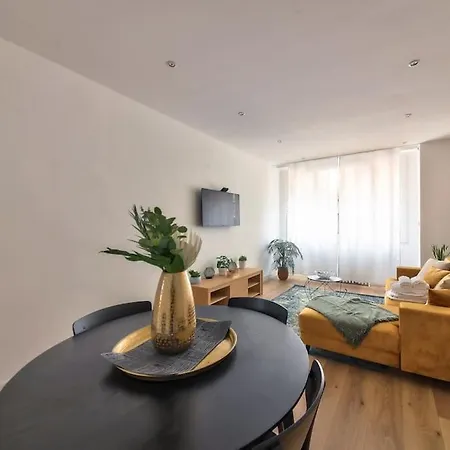 Superbe T2 Avec Terrasse A 5 Min Du Metro Apartment Marseille